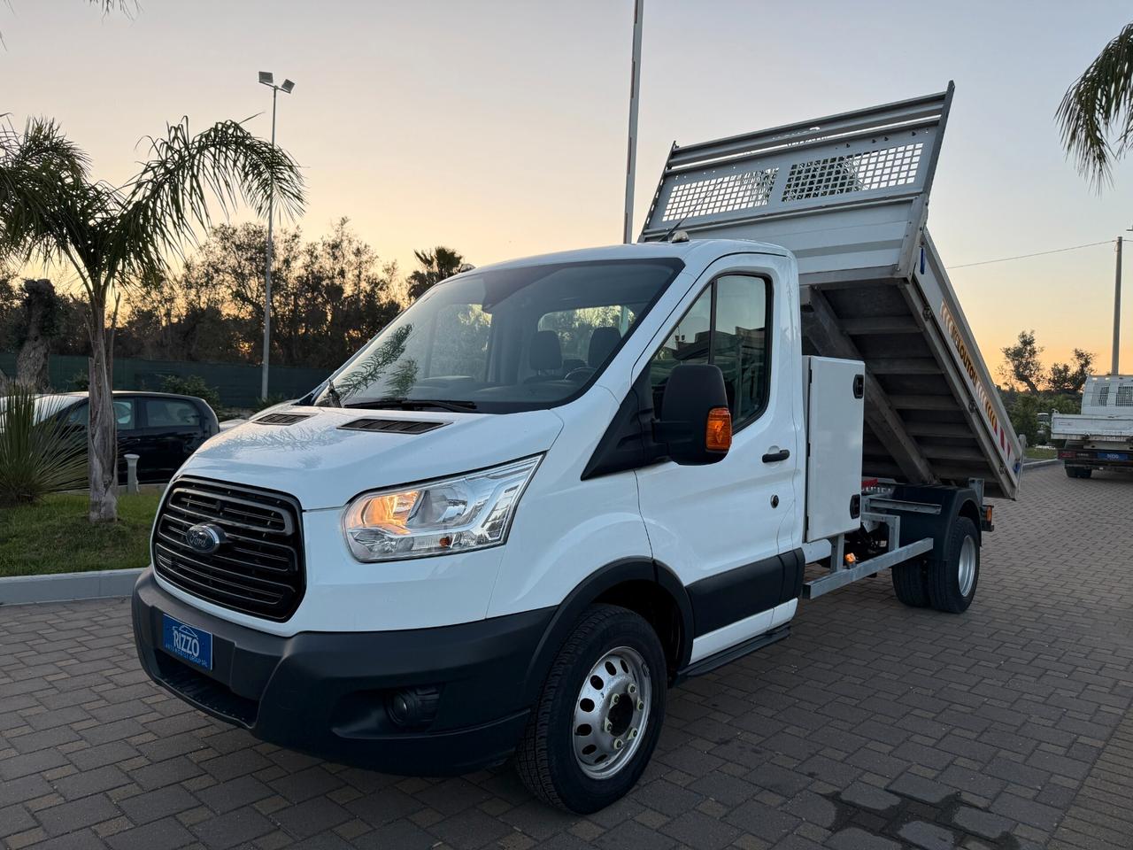 FORD TRANSIT 350 2.0TDCi EcoBlue 170CV RIBALRTABILE 3P.