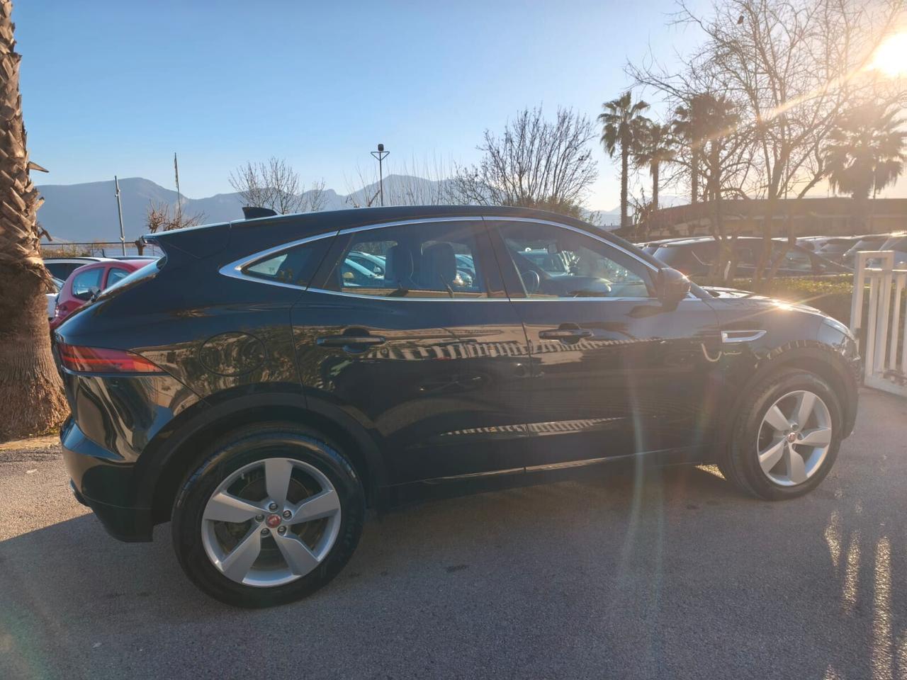 JAGUAR E-PACE R-DYNAMIC AWD 150CV FULL