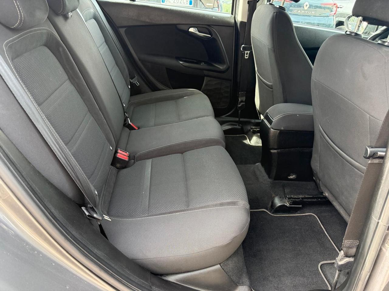 Fiat Tipo 1.6 Mjt S&S SW Lounge