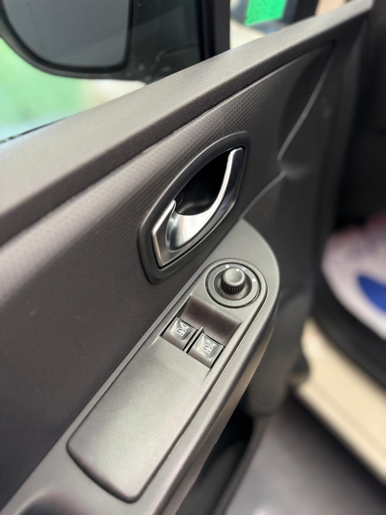 Renault Clio 1.5 dCi 75CV Energy Life 2016 59000 KM