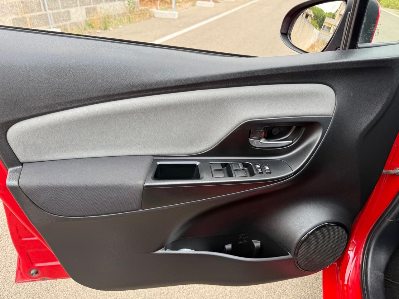 Toyota Yaris 1.0 5 porte Business