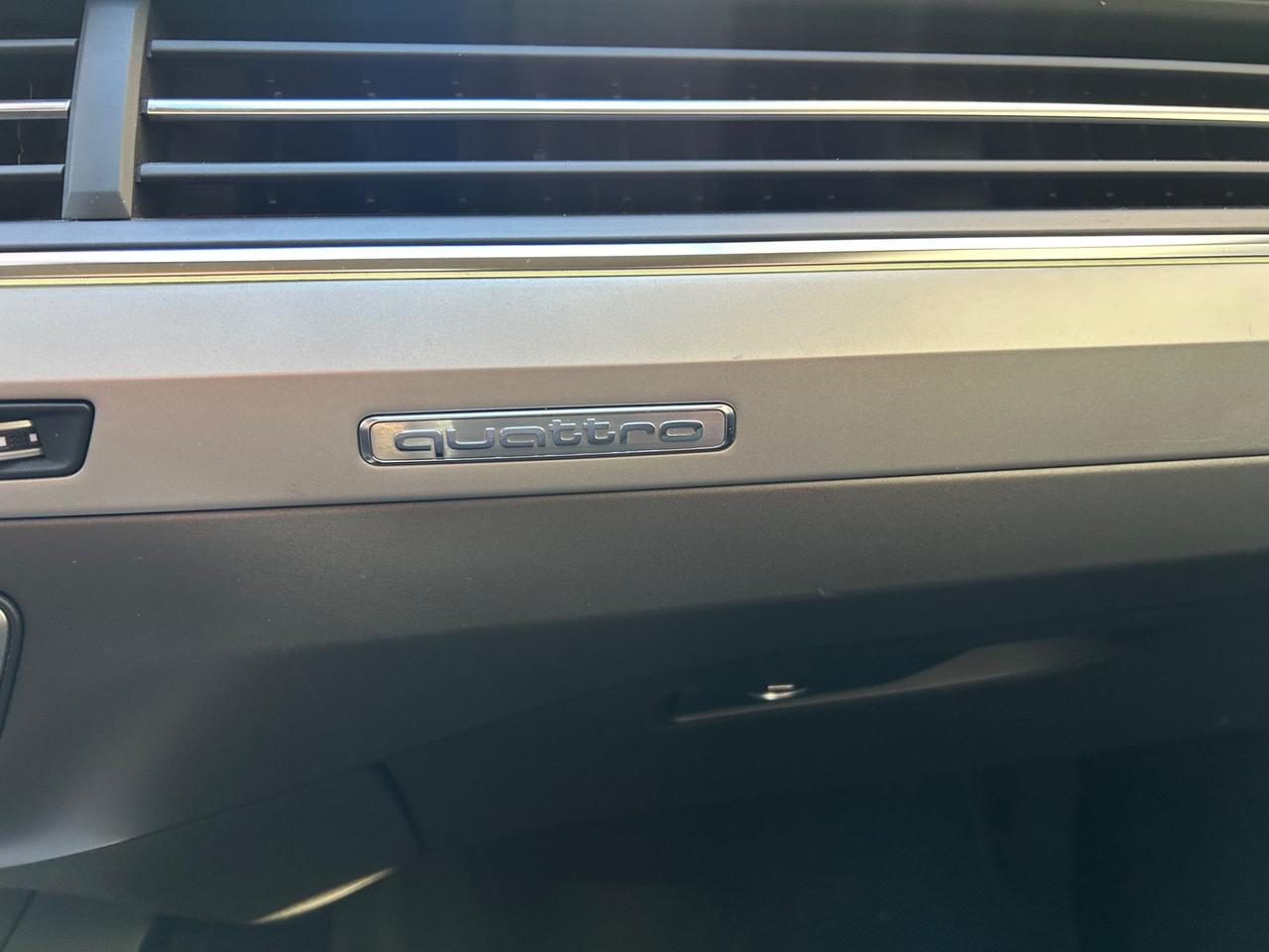 Audi Q7 3.0 TDI 218cv Ultra Business Plus QUATTRO Tiptronic E6!!!