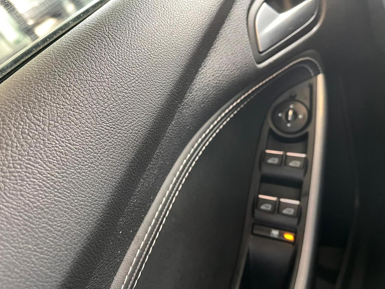 Ford Focus 2.0 TDCi 163 CV Powershift Individual