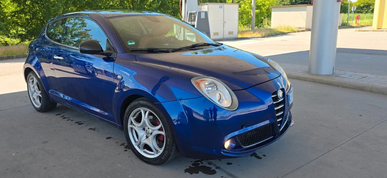 Alfa Romeo MiTo 1.3 JTDm-2 95 CV S&S Distinctive Premium Pack