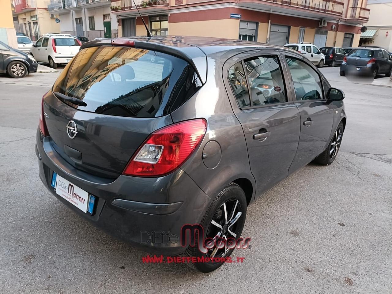 Opel Corsa 1.2 85CV 5 porte GPL-TECH Elective