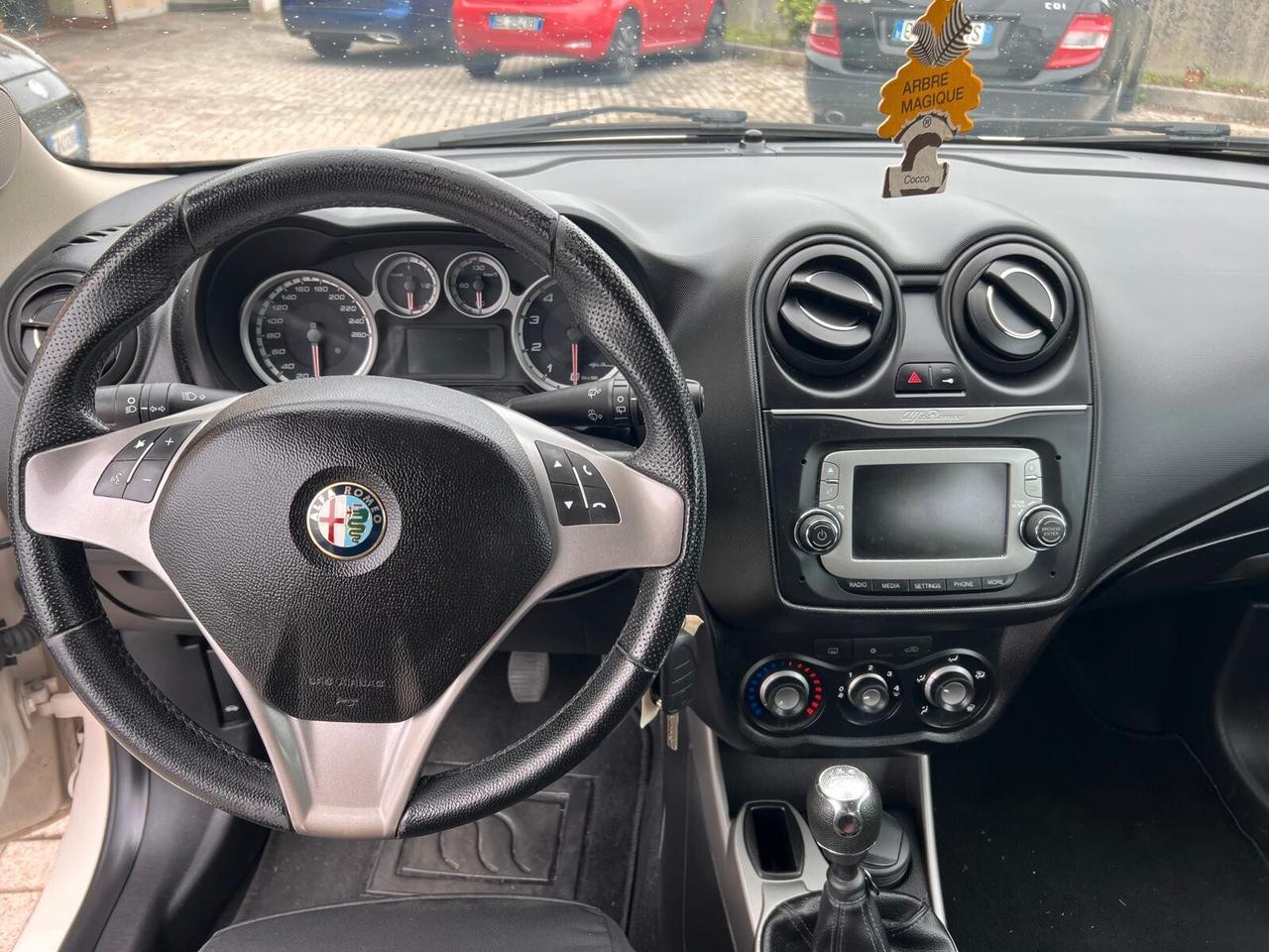 Alfa Romeo MiTo 1.4 - 70 CV