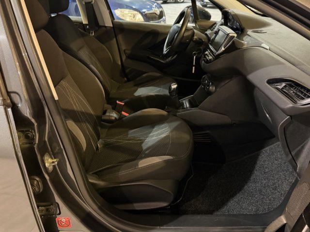 PEUGEOT 208 1.4 8V HDi 68CV 5P. Allure