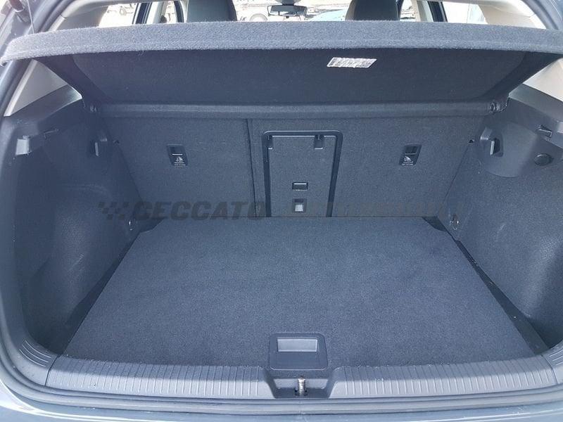 Volkswagen Golf VIII 2020 2.0 tdi Life 115cv dsg