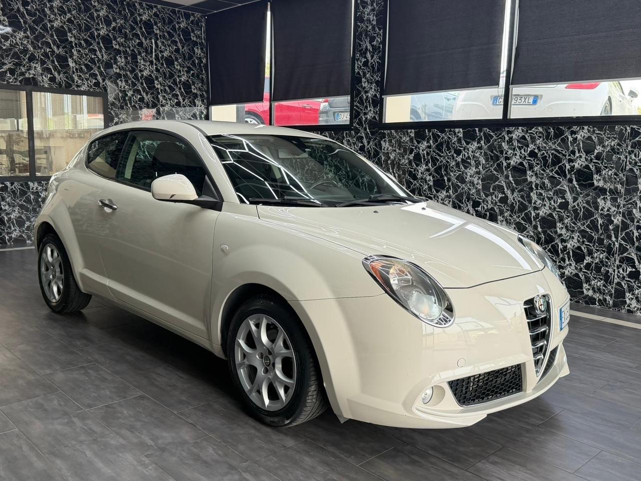 Alfa Romeo MiTo 1.3 JTDm 85 CV S&S Distinctive