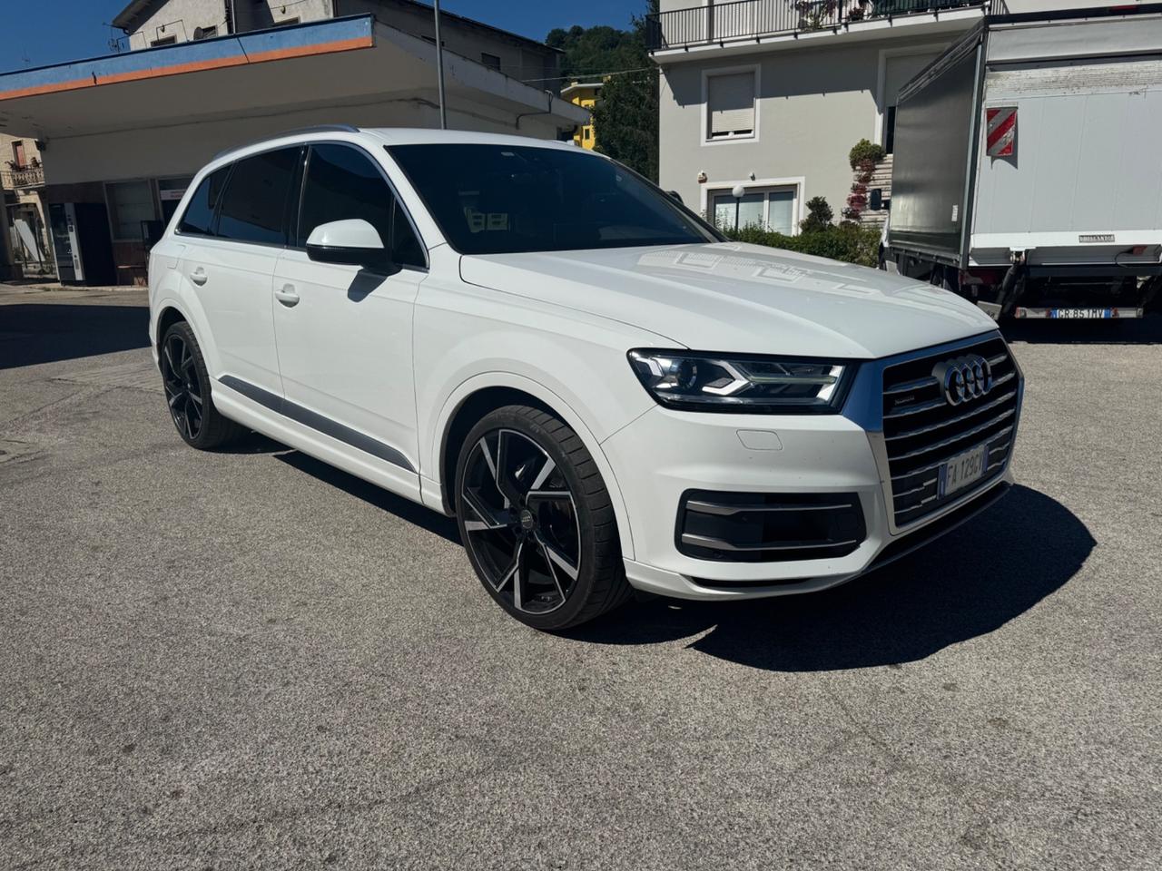 Audi Q7 3.0 V6 TDI quattro