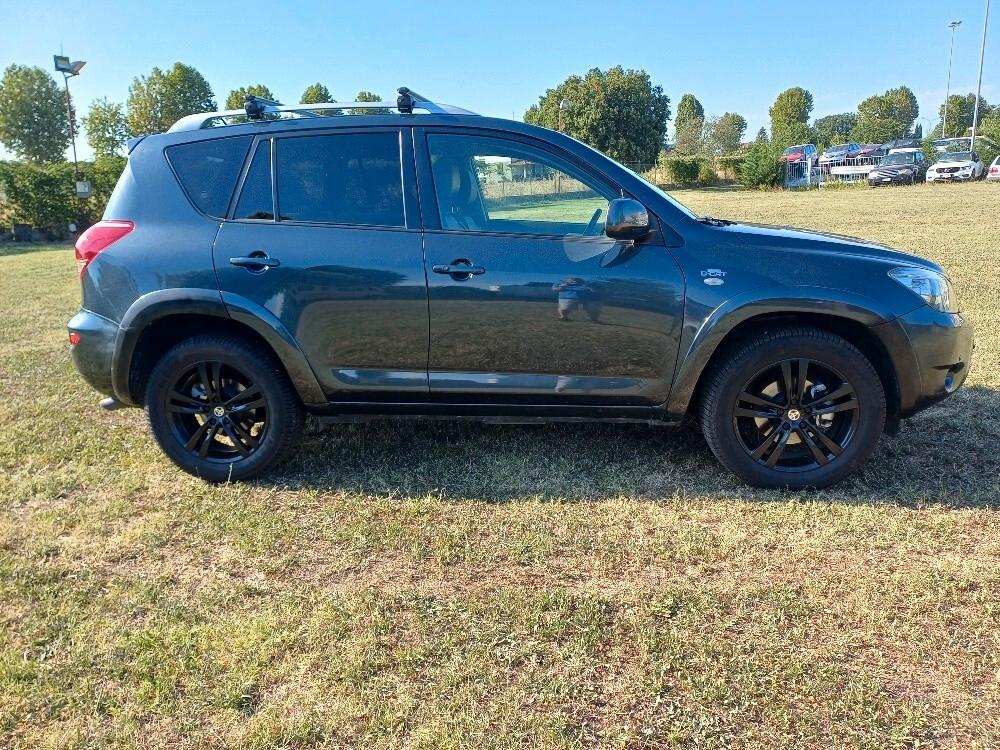 Toyota RAV 4 2.2 D-4D 177 CV Luxury Km 75.000