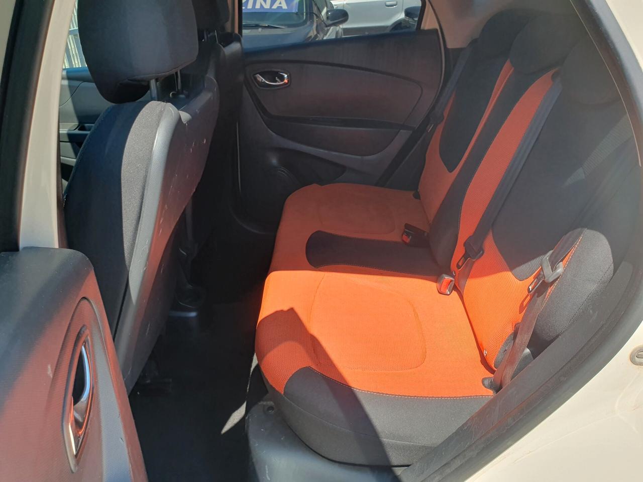 Renault Captur 1.5 dCi 8V 90 CV Neopatentati 2014