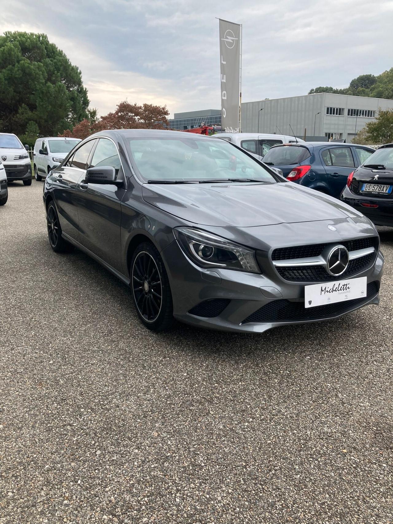 Mercedes-benz A 180 A 180 d Automatic Sport