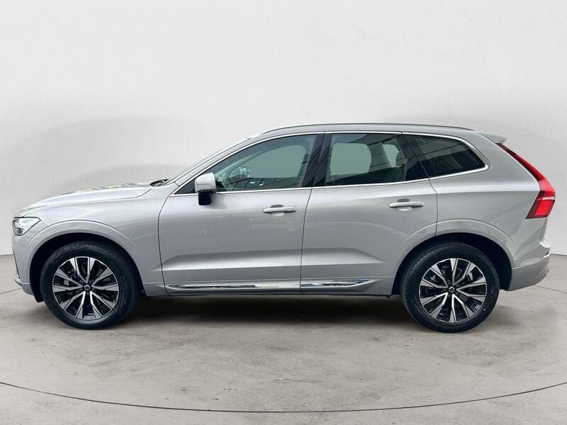 Volvo XC60 B4 197+14 CV AWD Automatica Mild Hybrid Diesel LED Plus Bright