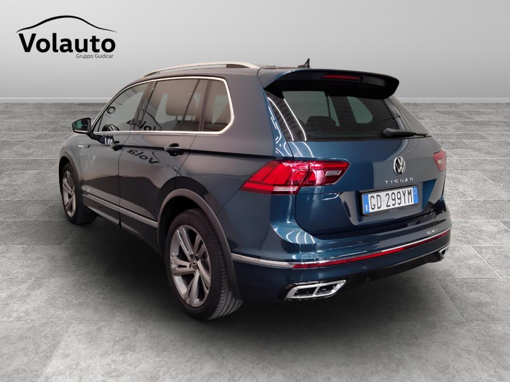 VOLKSWAGEN Tiguan II 2021 - Tiguan 2.0 tdi R-Line 150cv dsg