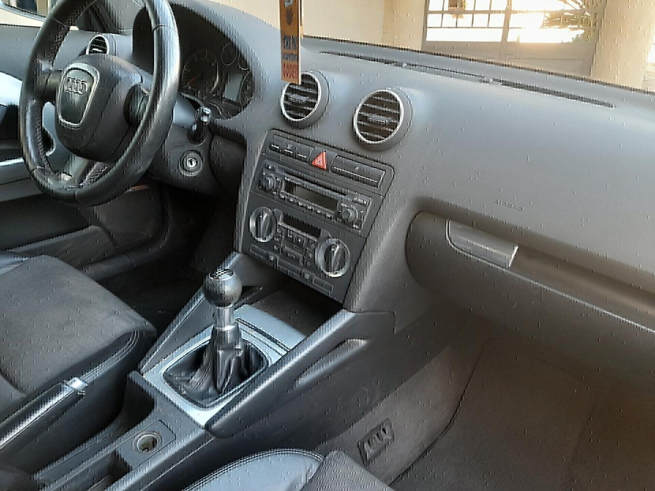 Audi A3 2.0 ALLESTIMENTO S LINE