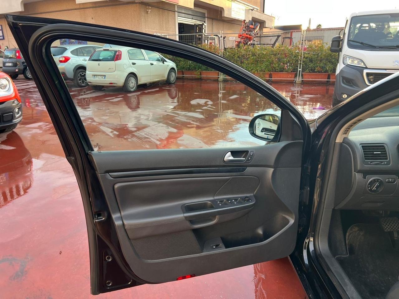 Volkswagen Golf 1.9 TDI DPF 5p. GT Sport