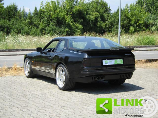 PORSCHE 944 944 aspirata (ASI)