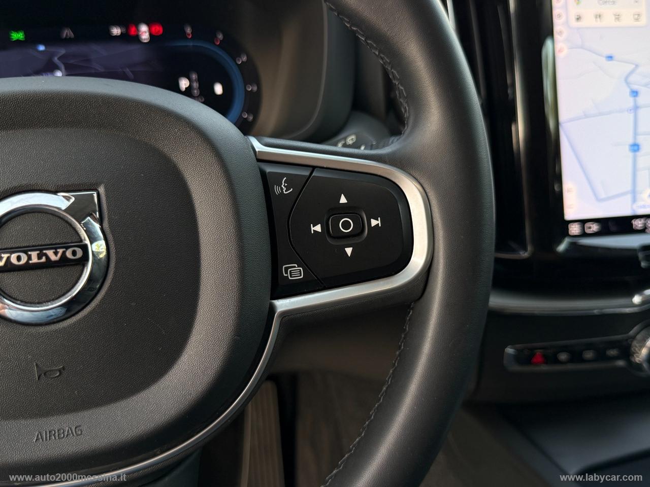 VOLVO XC60 B4 (d) AWD Geartronic Momentum Pro