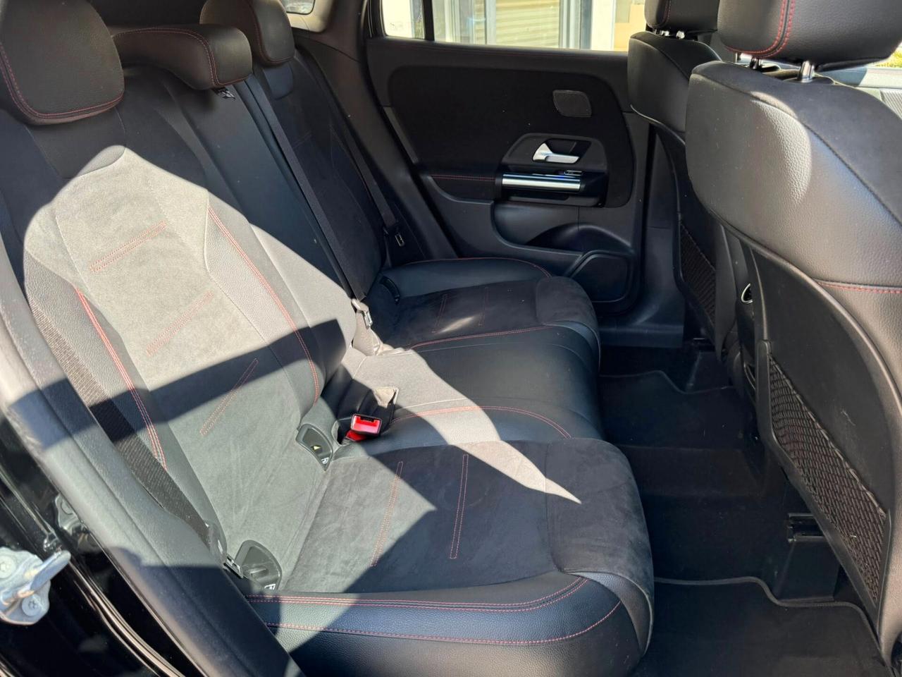 MERCEDES GLA 200 CDI 150 CV. AMG PREMIUM AUTOMATIK