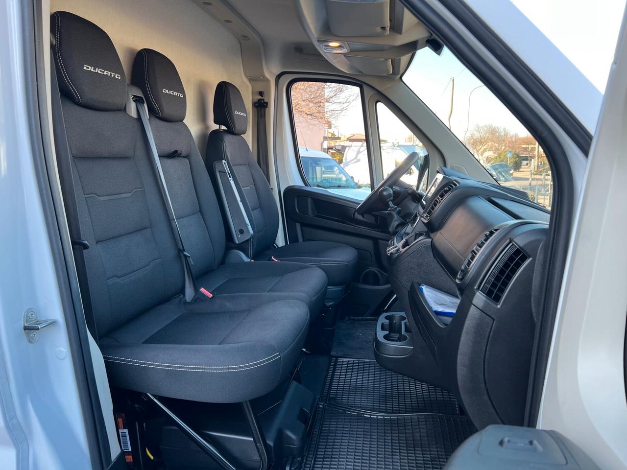 Fiat Ducato 30 2.2 Mjt 120CV PC-TN Furgone Passo Corto / Tetto Normale.