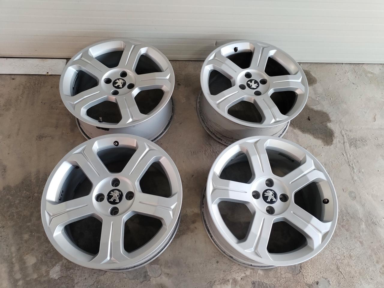 Cerchi da 18 Peugeot Citroen - Ripristinati Come Nuovi