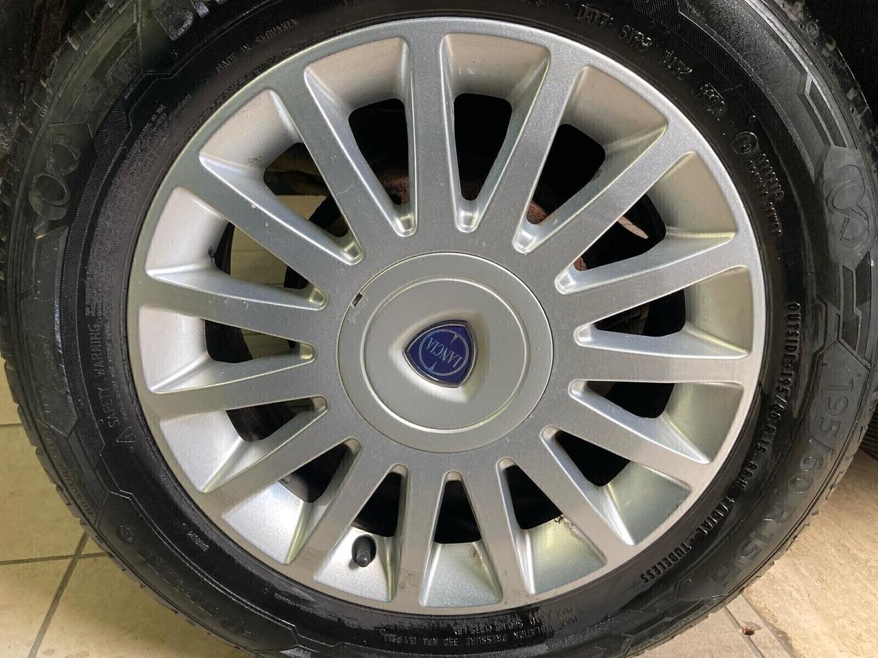 Lancia MUSA GPL - X NEOPATENTATI- 2012