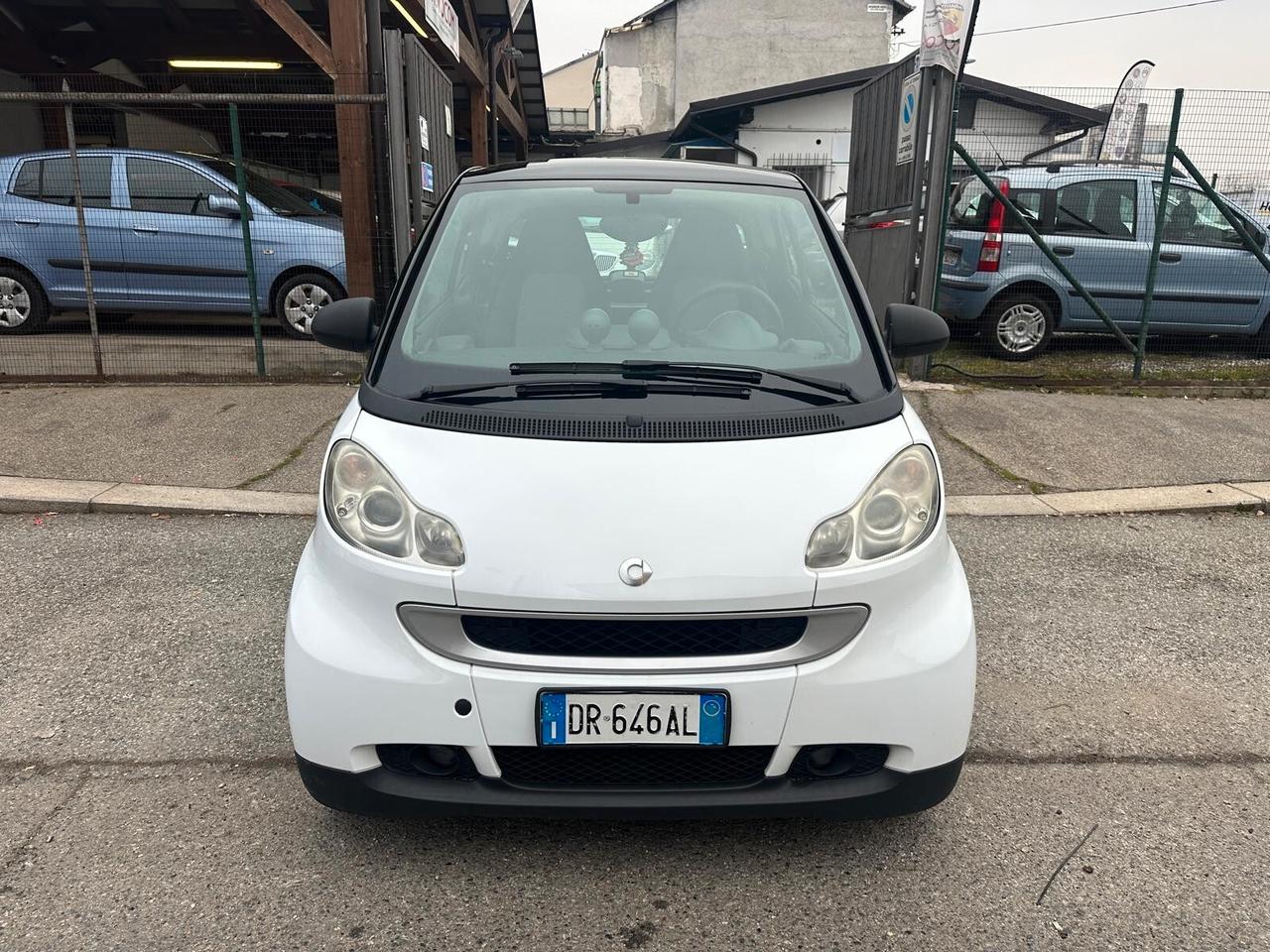 Smart ForTwo 1000 62 kW coupé passion