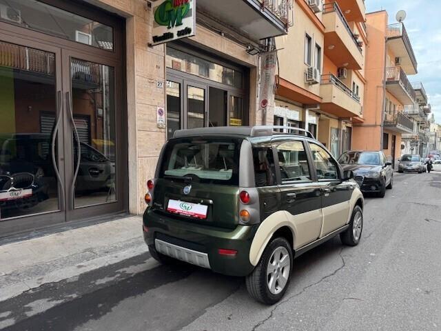 Fiat Panda 1.3 MJT 16V 4x4 Cross