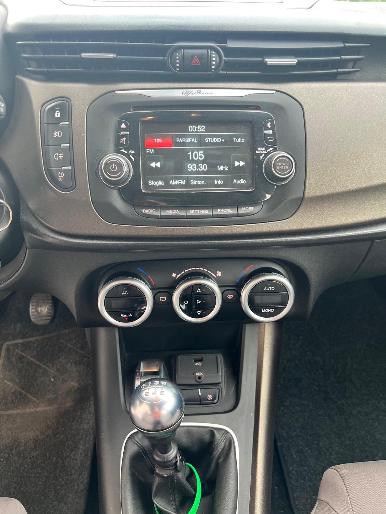 Alfa Romeo Giulietta 1.6 JTDm-2 120 CV Exclusive