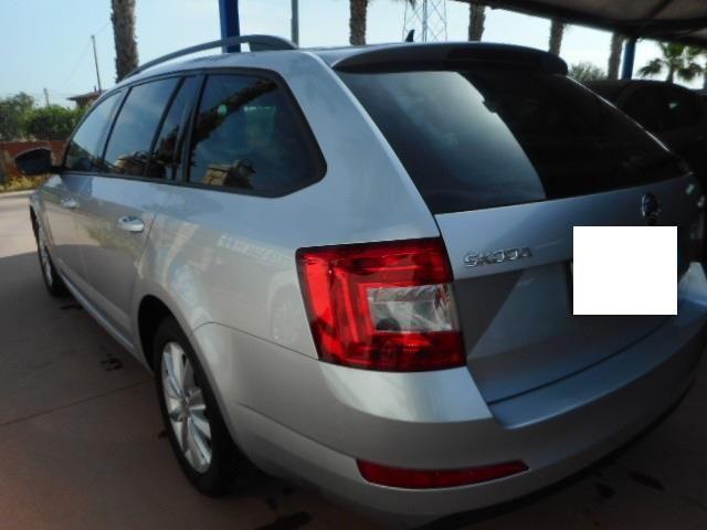 SKODA Octavia Octavia 1.6 TDI CR 110 CV DSG W. Execut.