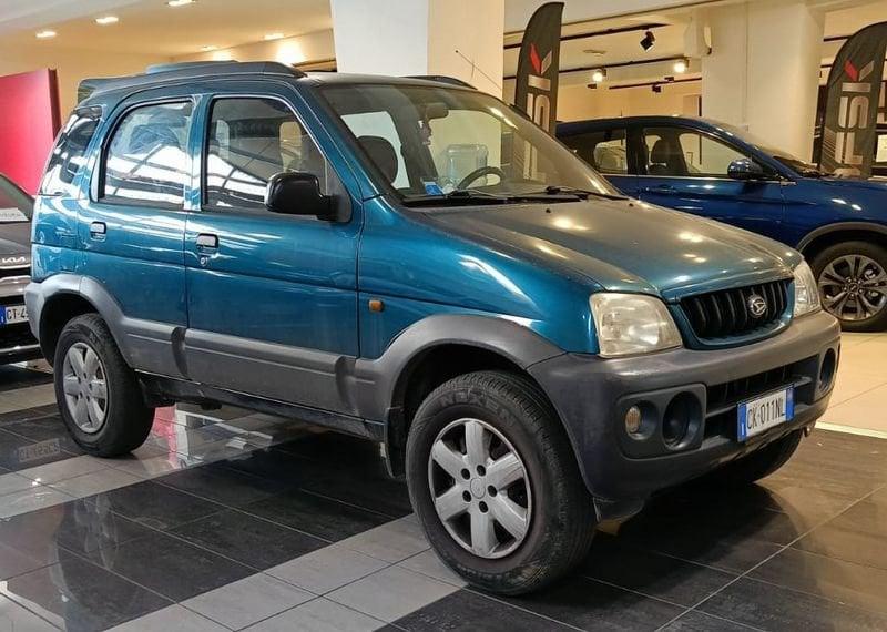 Daihatsu Terios terios 1.3I 16 v cat 4wd sx