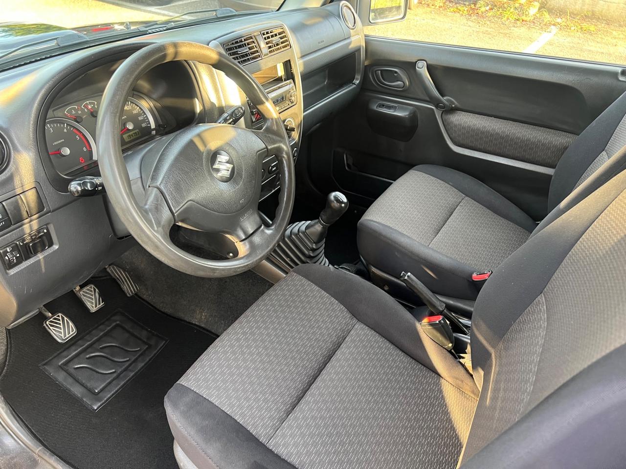 Suzuki Jimny 1.5 DDiS cat 4WD JLX