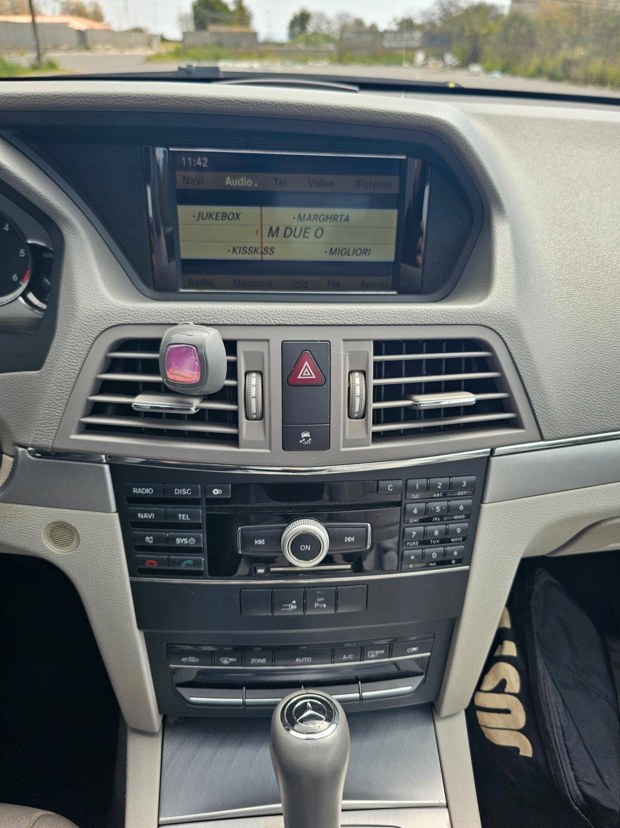 Mercedes-benz E 250 CDI Avantgarde AMG Coupé