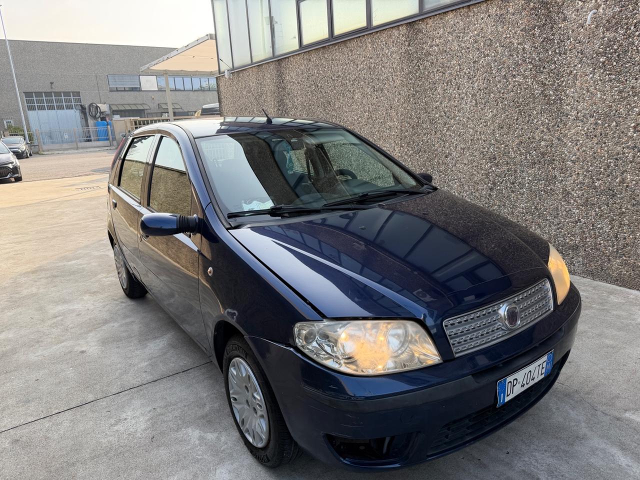 FIAT PUNTO 1.2 BENZINA EURO4 CLIMA FUNZIONATE