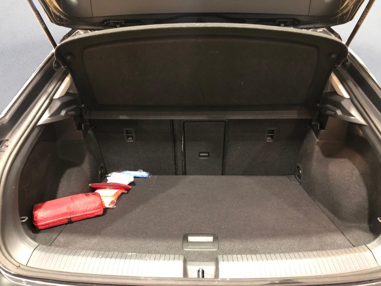 Volkswagen T-Roc 1.0 tsi Life 110cv