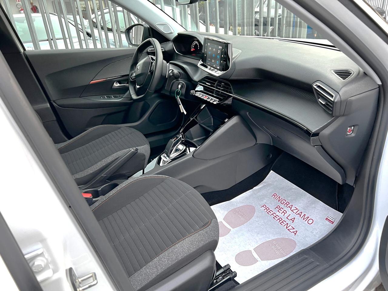 Peugeot 2008 PureTech 130 S&S EAT8 Active Pack