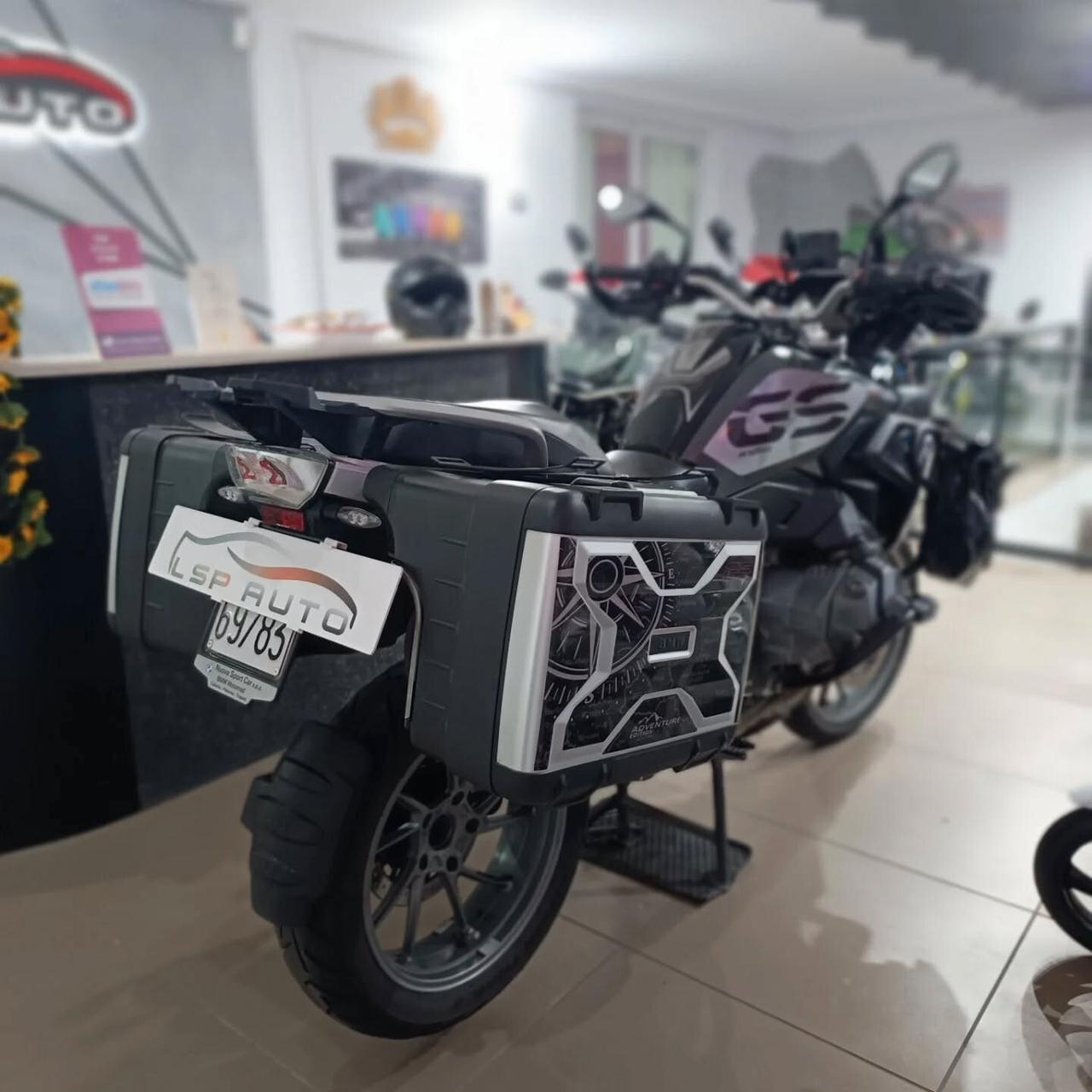 Bmw R 1250 GS AKRAPOVIC C/VENDITA