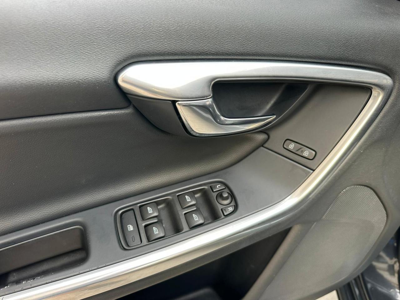 Volvo V60 D3 Momentum