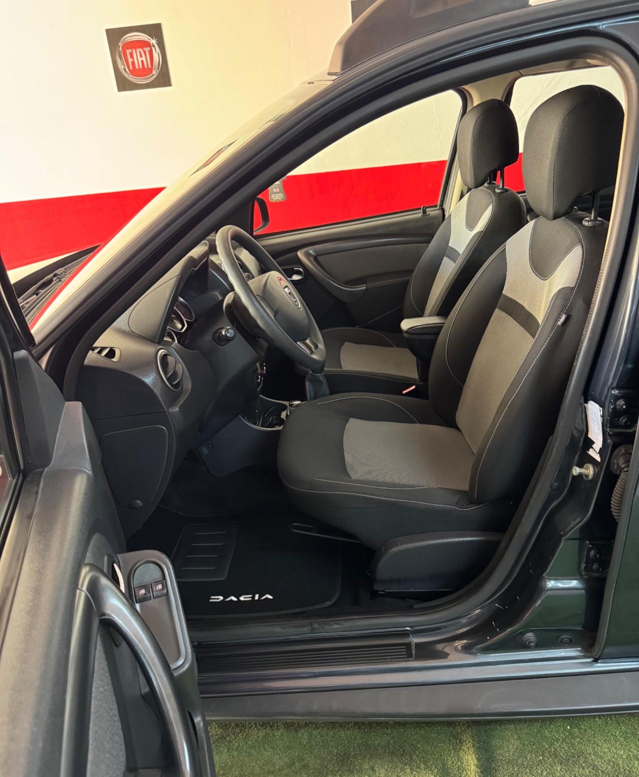 Dacia Duster 1.6 115CV Start&Stop 4x2 GPL Lauréate