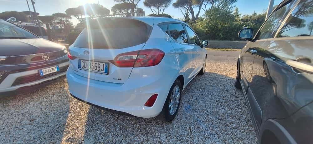 Ford Fiesta 1.0 Ecoboost Hybrid 125 CV 5 porte Titanium