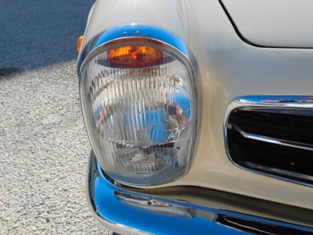 Mercedes SL 230 w113 pagoda da concorso