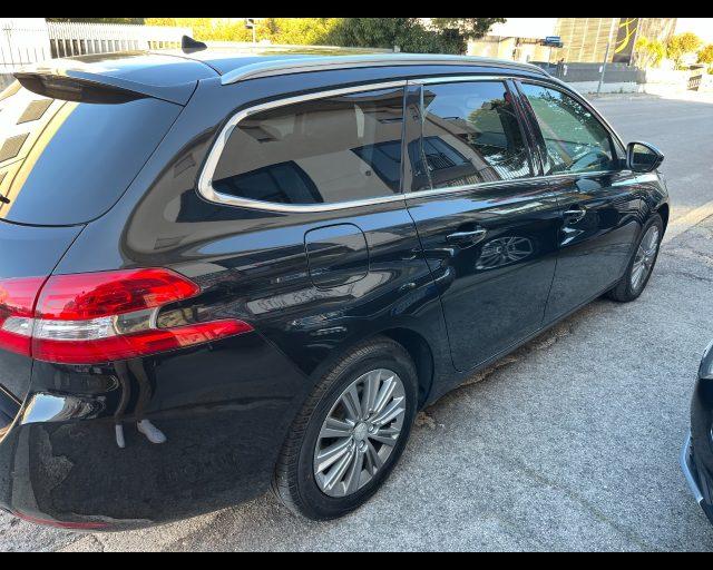 PEUGEOT 308 BlueHDi 130 S&S EAT8 SW Allure