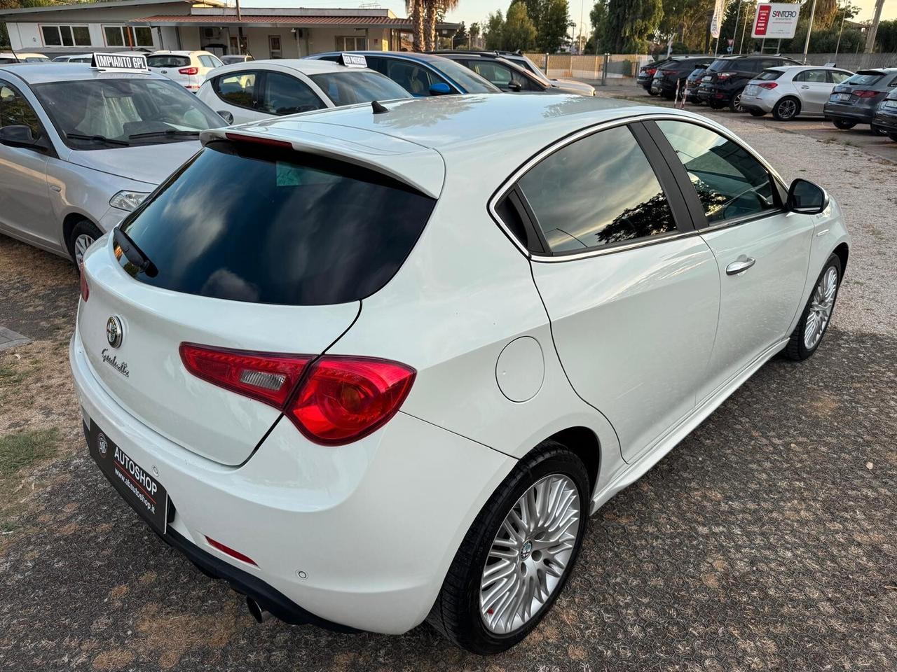 ALFA ROMEO - Giulietta - 2.0 JTDm-2 170 CV TCT Excl. - FINANZIABILE - PERMUTE