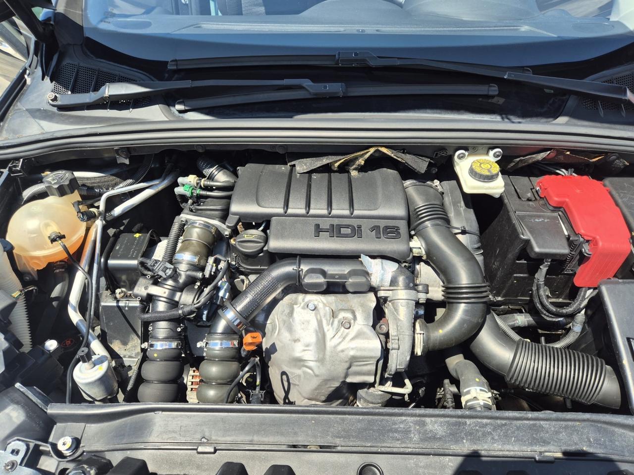 Peugeot 308 1.6 HDi 110CV SW Ciel Tecno