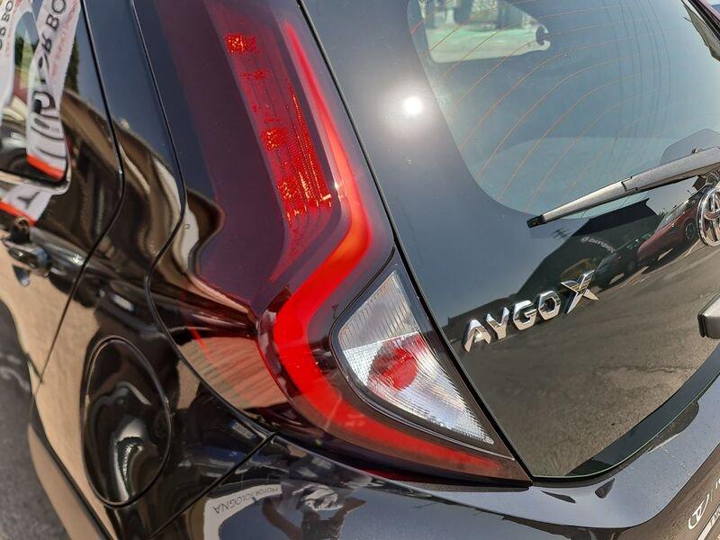 Toyota Aygo X 1.5 HYBRID 115 CVT
