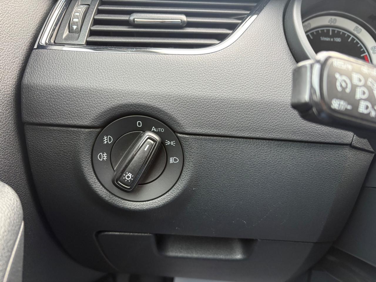 Skoda Octavia 1.4 TSI Wagon Executive G-Tec 2017