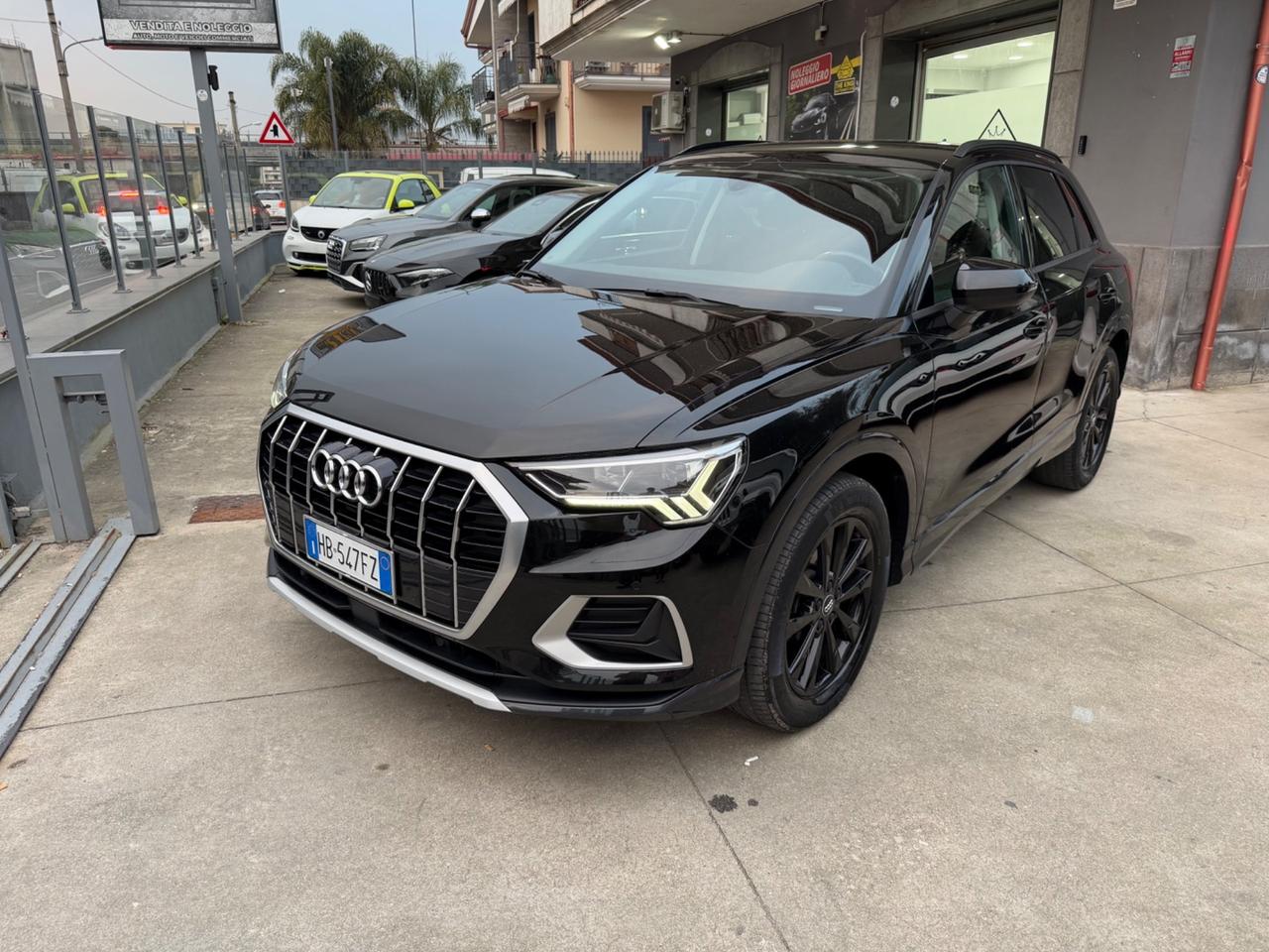 Audi Q3 35 TDI S tronic Business Advanced