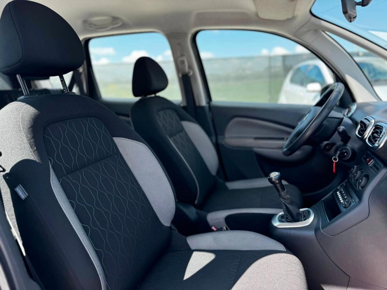 Citroen C3 Picasso 1.6 HDi 92 Exclusive 2013