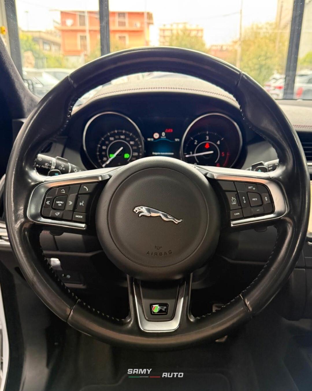 Jaguar E-Pace 2.0D 180 CV AWD aut. First Edition